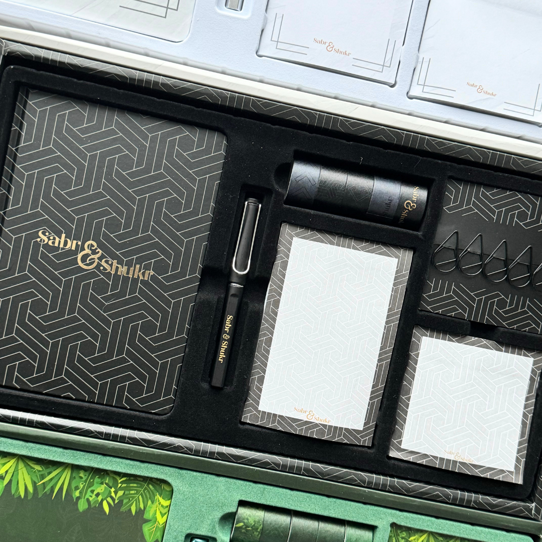 Sabr & Shukr Stationery Gift Set (Geometric) - Black & Gold Foil
