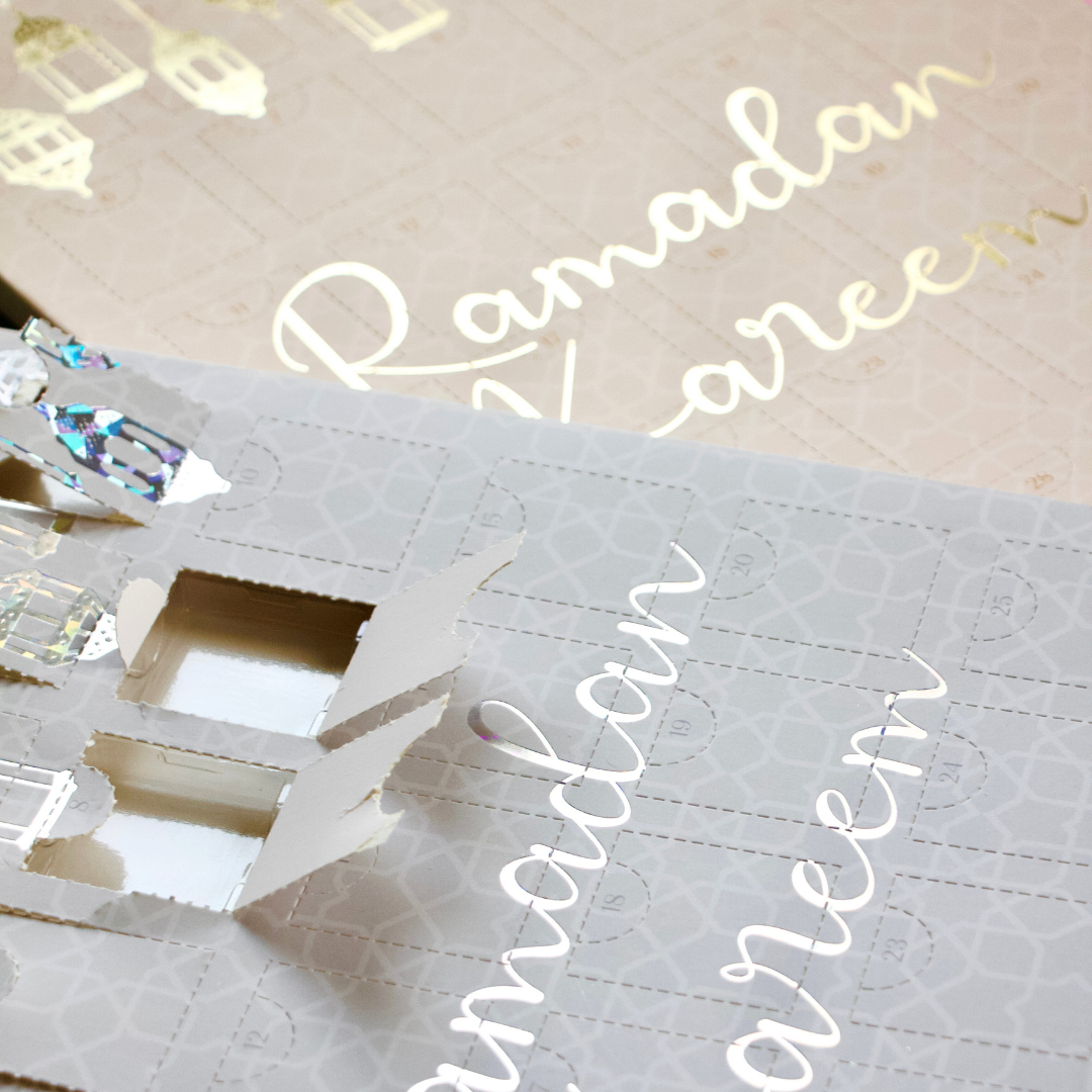 Ramadan Chocolate Countdown Calendar - Grey & Iridescent