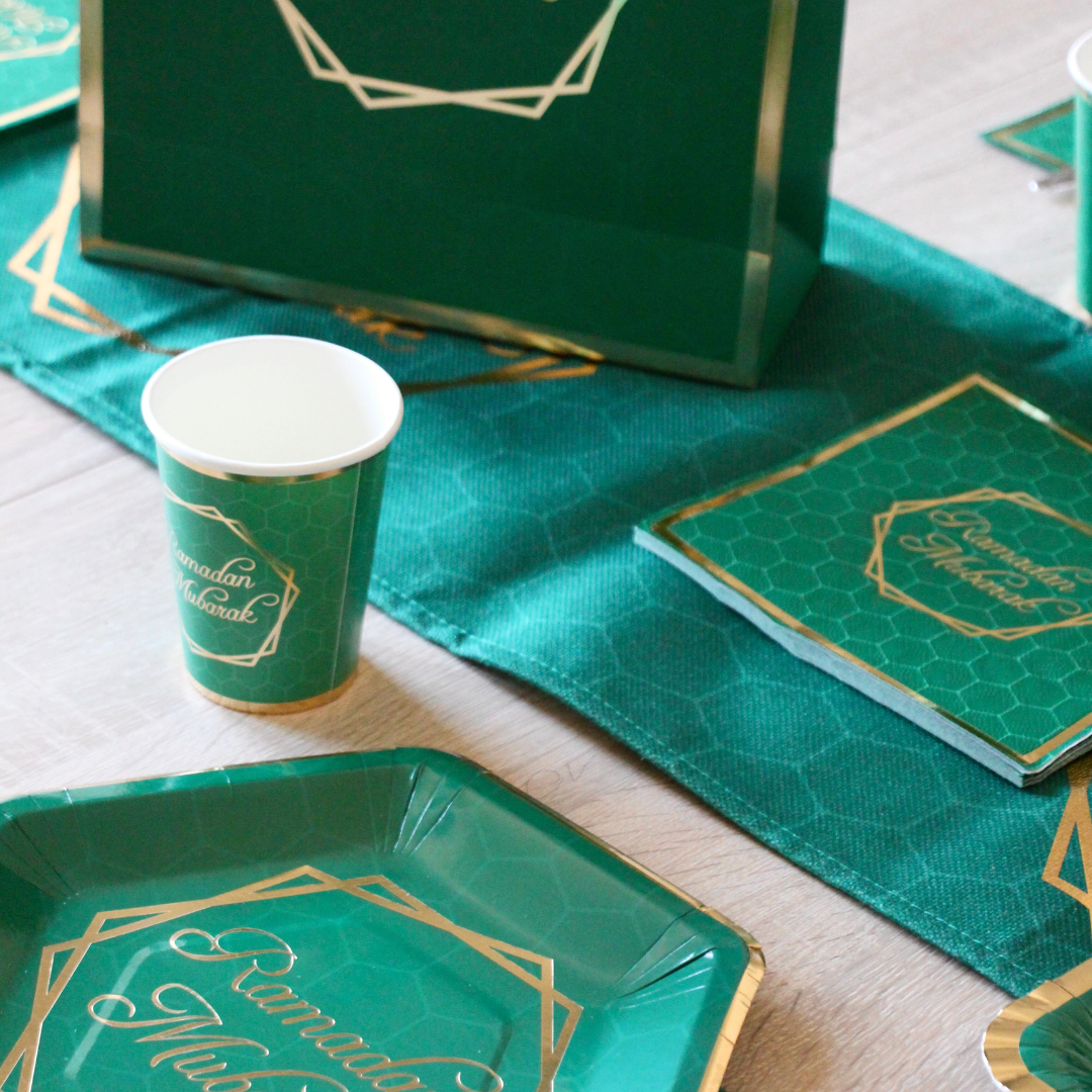 Ramadan Mubarak Table Runner - Green & Gold