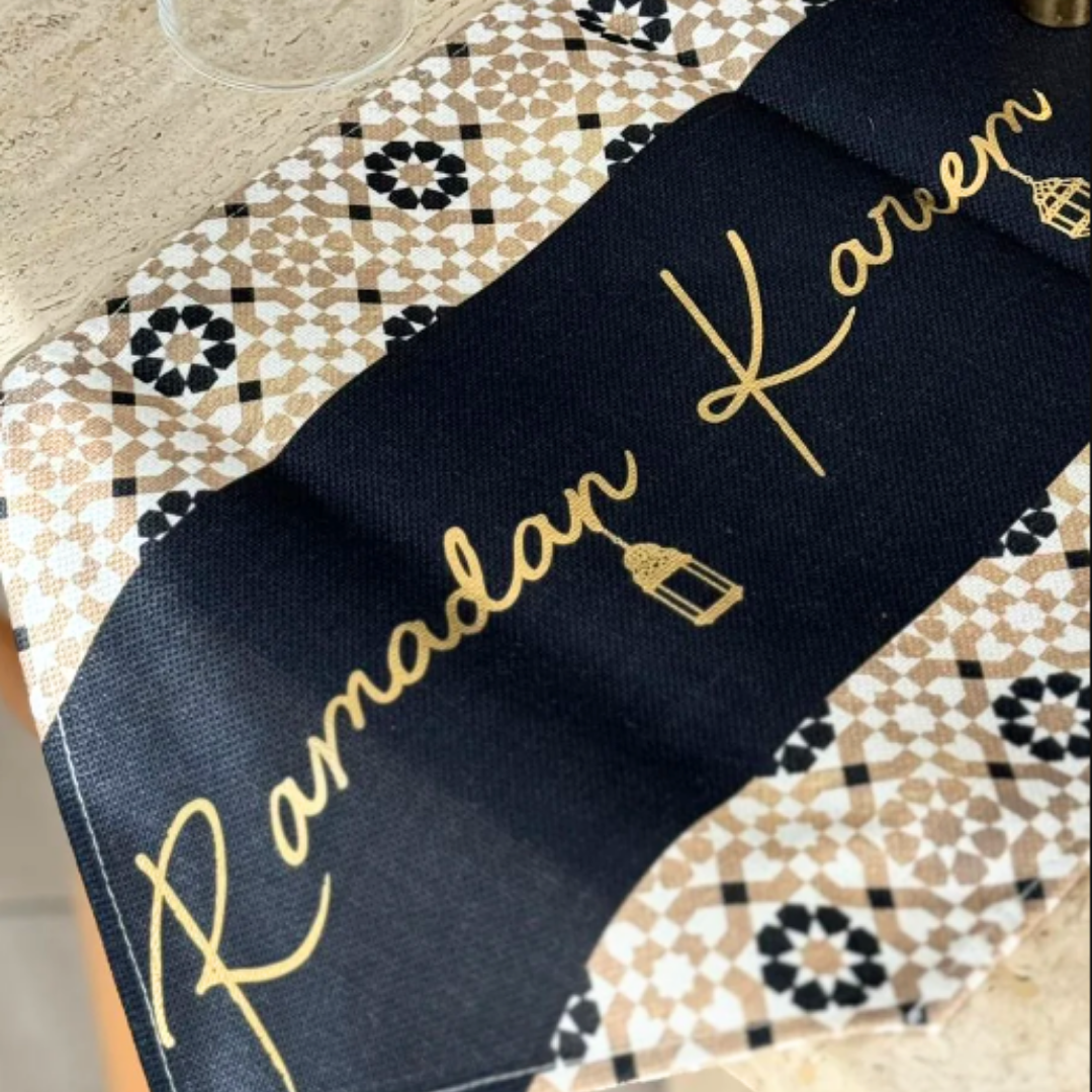 Ramadan Table Runner - Gold Geo