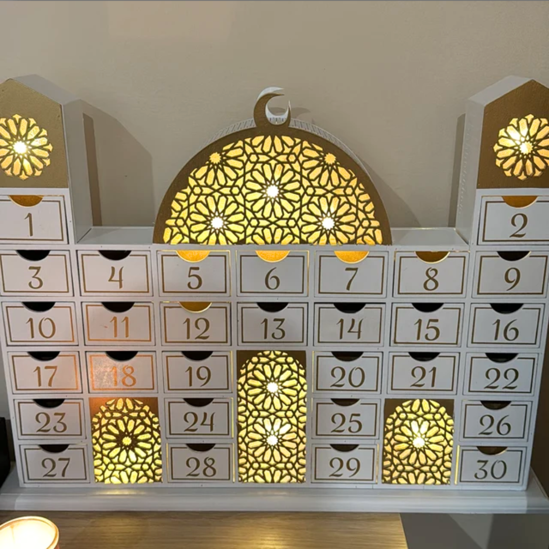 Ramadan Mosque Calendar & Chocolates (30pk) - Cream